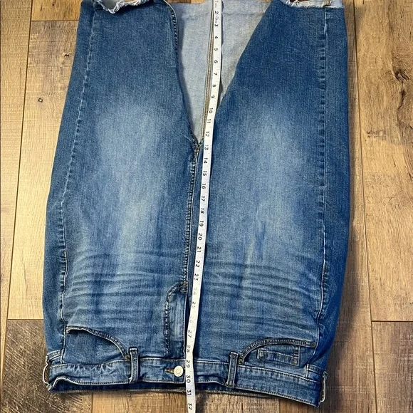 Torrid Plus Midi Denim Long Front Split Jean Skirt Raw Hem Size 18 - Picture 10 of 10